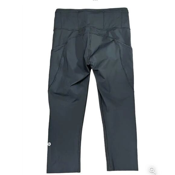Lululemon Fast Free Crop II Nulux 18" Lightweight Naked Feel Active Run Tight 4 - Picture 4 of 7